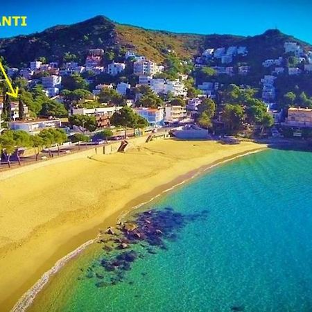 Apartaments El Berganti En Canyelles Petites Roses Luaran gambar