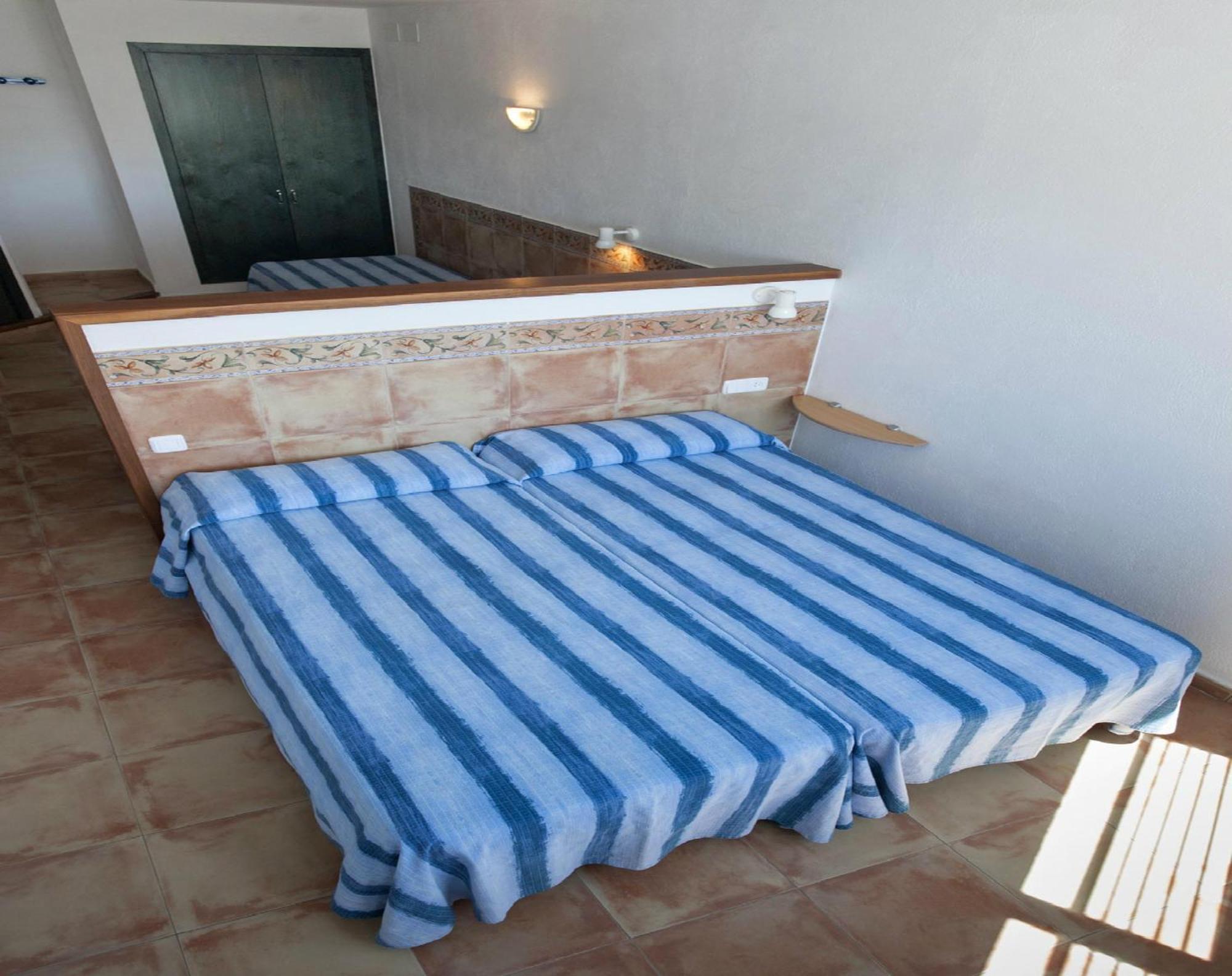 Apartaments El Berganti En Canyelles Petites Roses Bilik gambar