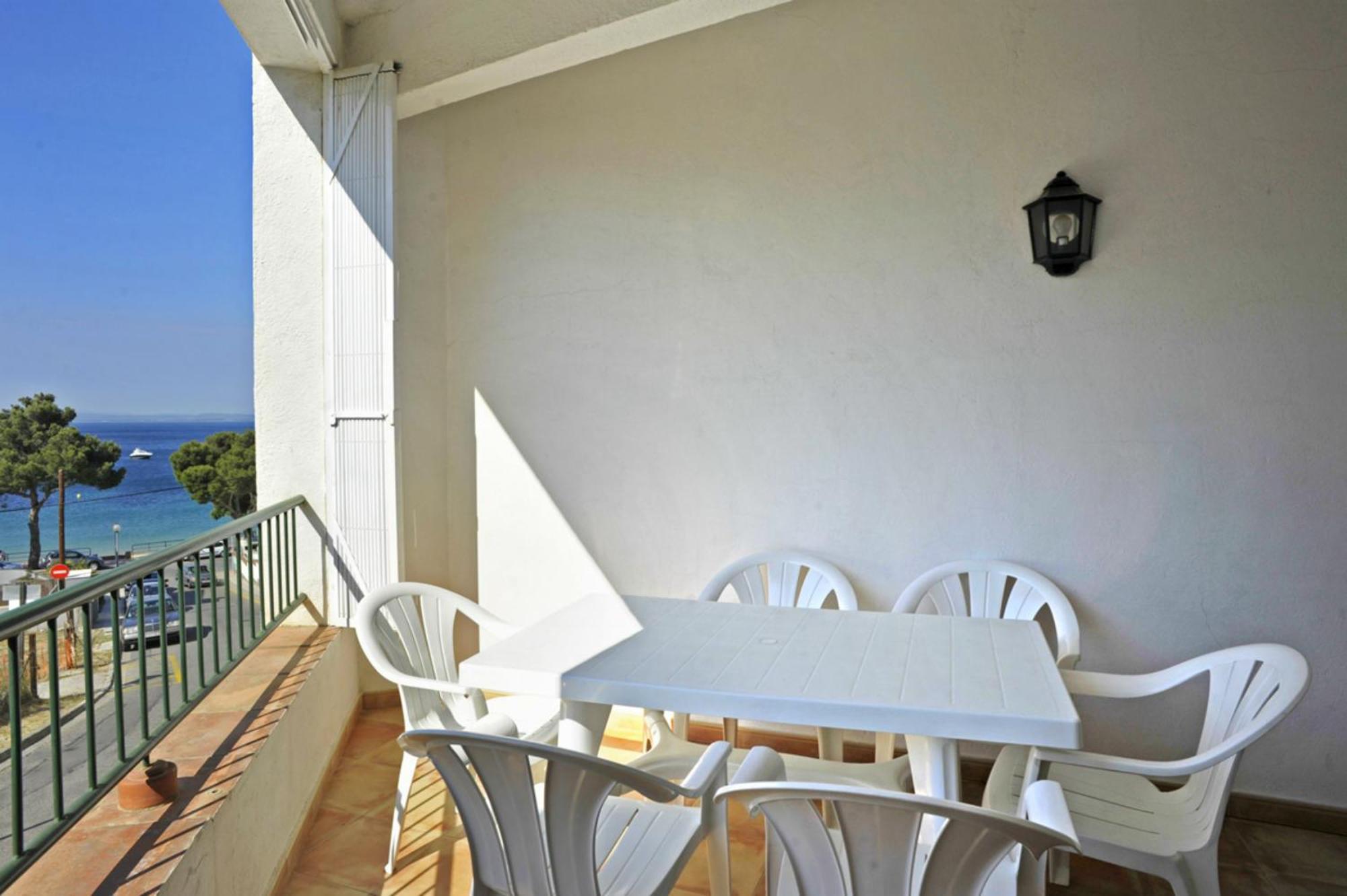 Apartaments El Berganti En Canyelles Petites Roses Bilik gambar