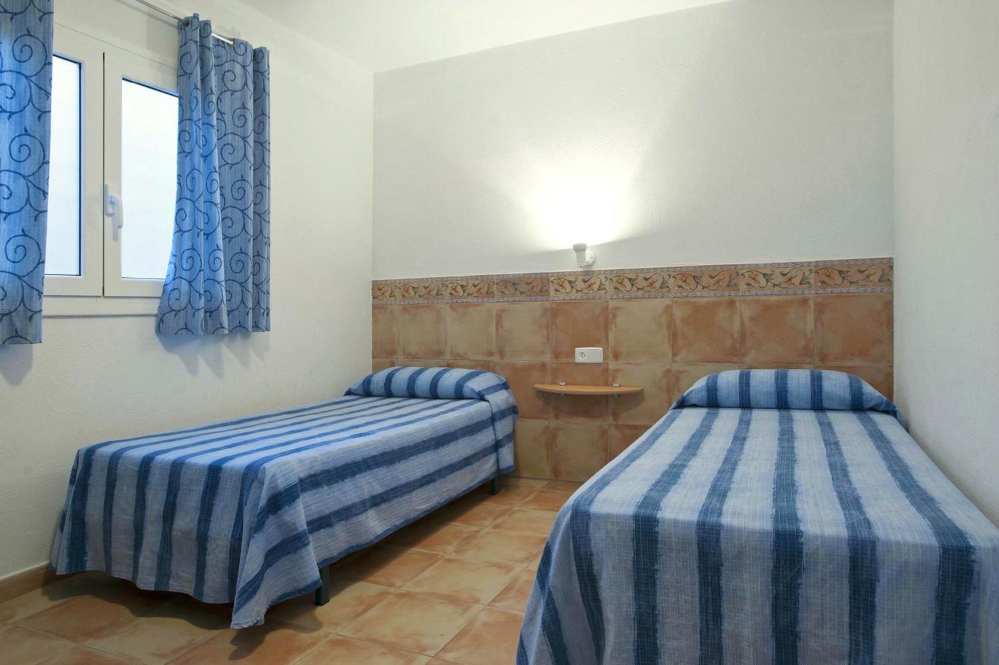 Apartaments El Berganti En Canyelles Petites Roses Bilik gambar